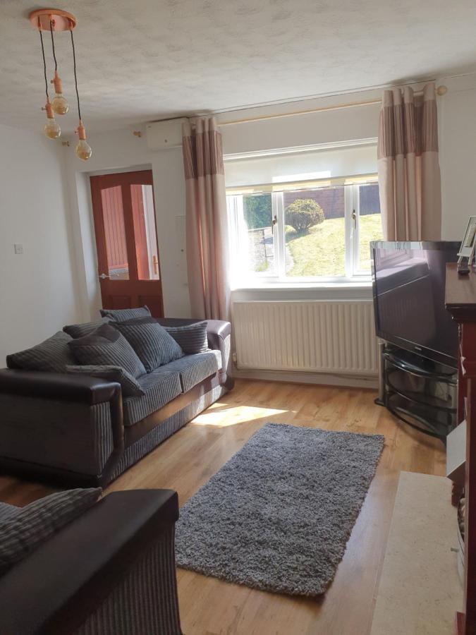 Holiday home Hillview From